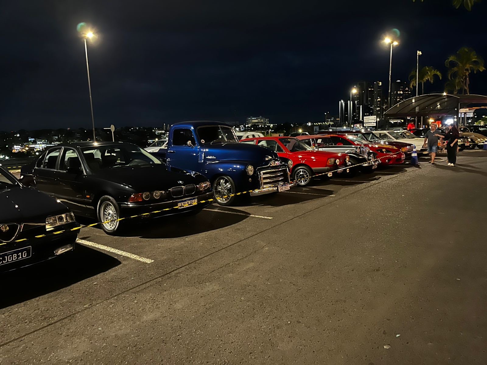 Clássicos sobre quatro rodas são atração no Uberlândia Shopping nesta quinta-feira